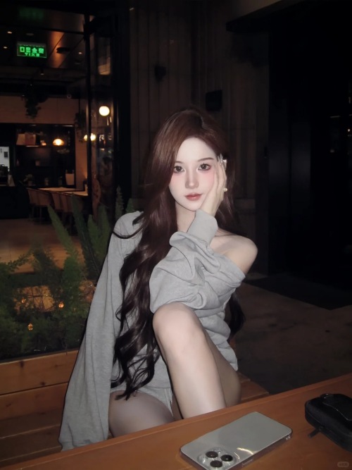 广粤真的两手一抬就出片_4_Liya_来自小红书网页版.jpg